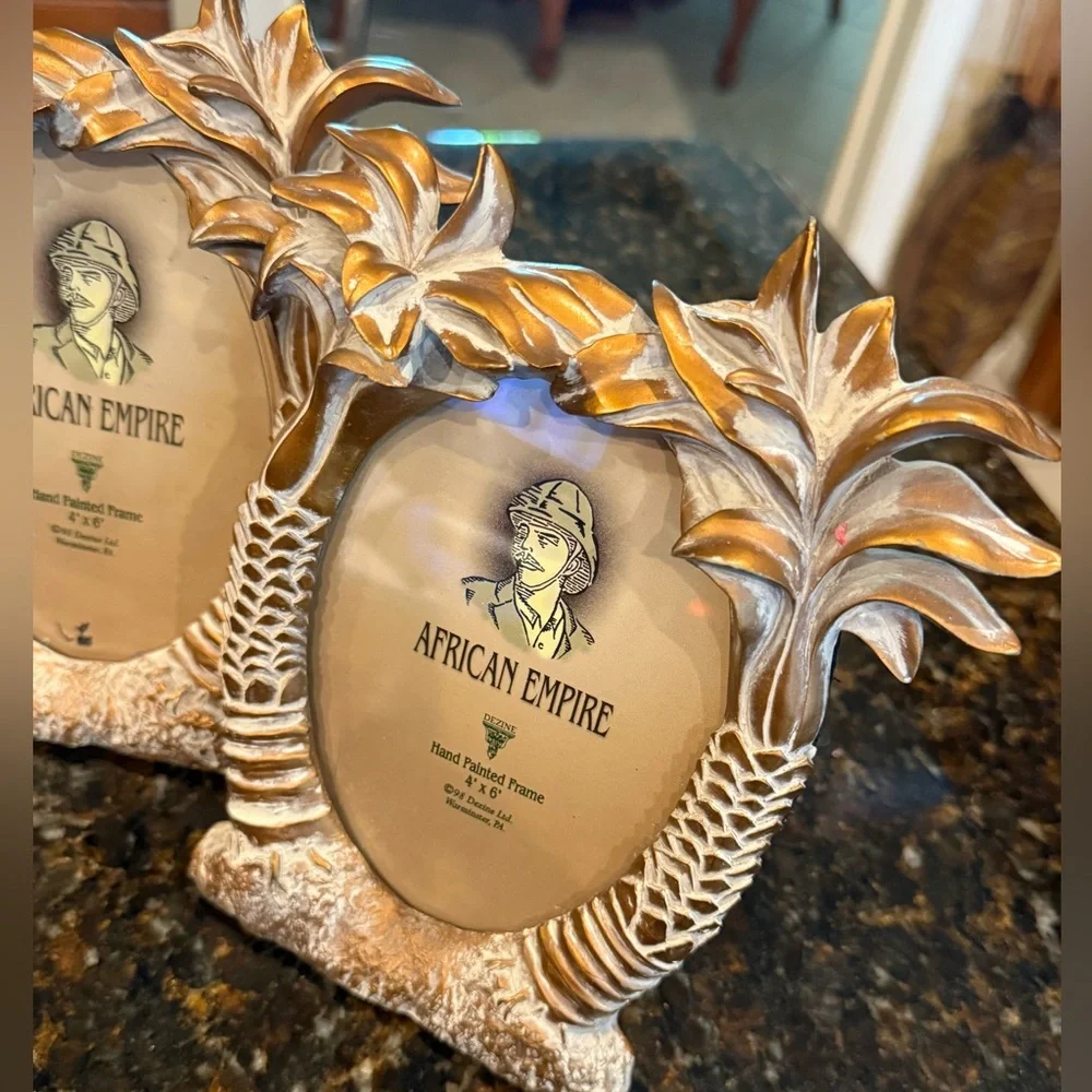 Vintage Hand-Painted Palm Tree Frame Set - Brushed Gold